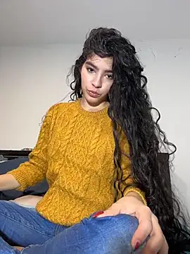 dani bela online show from February 1, 2026, 11:25 pm