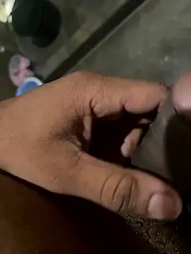 luisaikxbh online show from January 7, 2026, 10:40 am