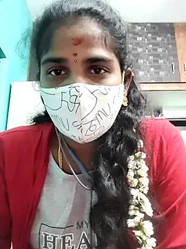 Tamil Hot Trisha online show from January 14, 2026, 4:34 pm