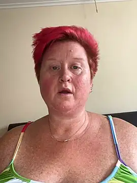 BustyRedxx online show from June 24, 2026, 9:08 am