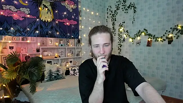 swiity room  online show from July 24, 2026, 7:34 pm