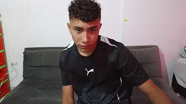 naugthy boy88 online show from January 13, 2026, 8:58 pm