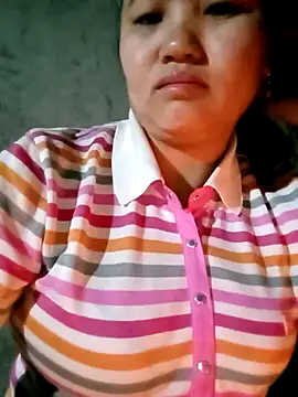 Snapshot of valerle chatting on January 11, 2026, 11:21 pm valerle online show from January 11, 2026, 11:21 pm