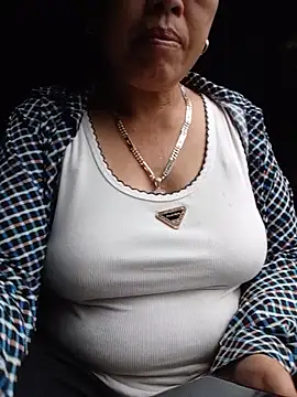 Snapshot of Agnes-baby chatting on June 26, 2026, 11:31 pm Agnes-baby online show from June 26, 2026, 11:31 pm