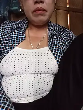 Snapshot of Agnes-baby chatting on July 1, 2026, 3:08 am Agnes-baby online show from July 1, 2026, 3:08 am
