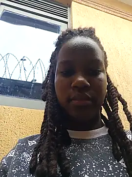 Snapshot of Bootyful_me chatting on February 27, 2026, 6:35 am Bootyful me online show from February 27, 2026, 6:35 am