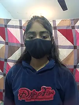 HotxMuskan online show from February 5, 2026, 3:11 am