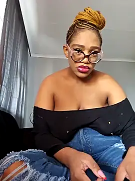 Snapshot of Sultrydiva1 chatting on January 16, 2026, 11:03 am Sultrydiva1 online show from January 16, 2026, 11:03 am