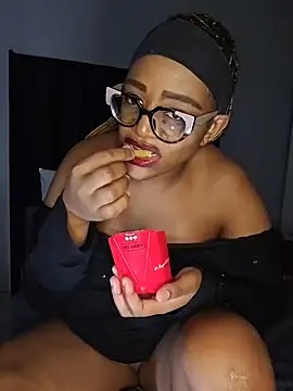 Snapshot of Sultrydiva1 chatting on February 1, 2026, 6:50 pm Sultrydiva1 online show from February 1, 2026, 6:50 pm