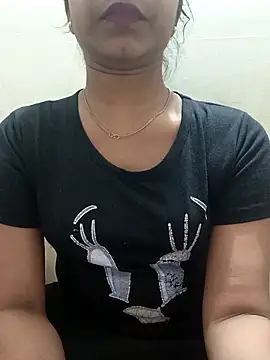 Snapshot of Deewana_ki-deewangi-_- chatting on February 11, 2026, 12:43 pm Deewana ki-deewangi- - online show from February 11, 2026, 12:43 pm