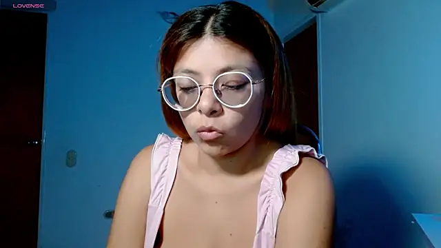 Snapshot of Princess_Venus chatting on April 26, 2026, 7:39 am Princess Venus online show from April 26, 2026, 7:39 am