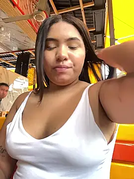 Mishell Sharman  online show from January 16, 2026, 1:48 pm