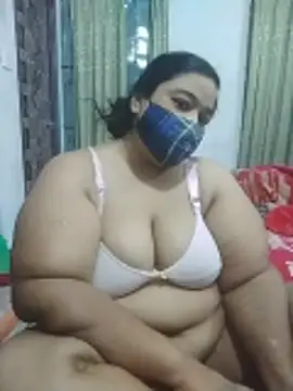 momo loves online show from April 7, 2026, 3:34 pm