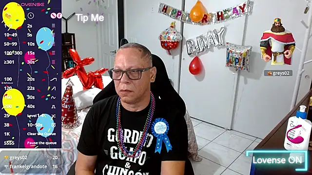 Snapshot of Daddy_1970 chatting on May 15, 2026, 10:06 pm Daddy 1970 online show from May 15, 2026, 10:06 pm