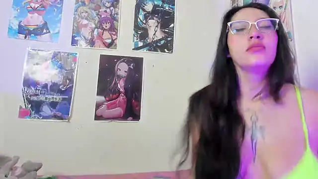 abril onnel online show from October 21, 2025, 6:30 pm