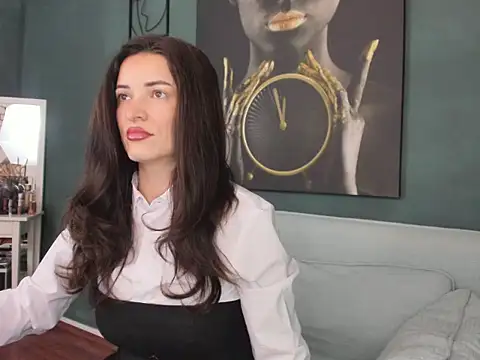 Snapshot of VanillaBlyss chatting on February 9, 2026, 7:34 am VanillaBlyss online show from February 9, 2026, 7:34 am