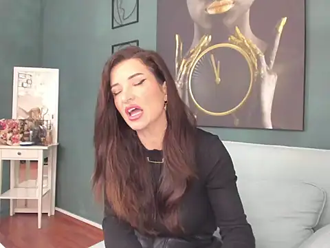 Snapshot of VanillaBlyss chatting on February 24, 2026, 8:12 am VanillaBlyss online show from February 24, 2026, 8:12 am