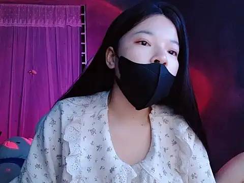 Snapshot of -Tamy- chatting on February 4, 2026, 4:13 pm -Tamy- online show from February 4, 2026, 4:13 pm