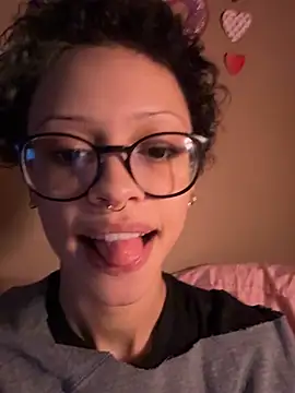 Snapshot of jojosbizarrelyf chatting on February 5, 2026, 3:00 am jojosbizarrelyf online show from February 5, 2026, 3:00 am