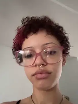 jojosbizarrelyf online show from March 17, 2026, 7:06 pm