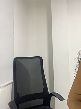 Snapshot of CamilaCastillo chatting on July 11, 2026, 12:19 pm CamilaCastillo online show from July 11, 2026, 12:19 pm