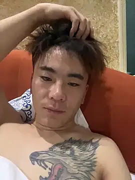 linfei123321 online show from January 7, 2026, 5:59 pm