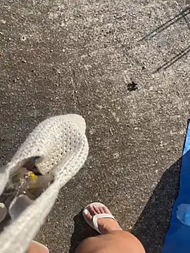 joel852 online show from April 12, 2026, 6:35 pm