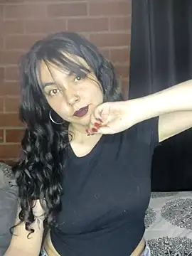 Ashley Tellez online show from July 14, 2026, 11:32 pm