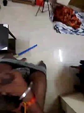 rohit16770 online show from February 11, 2026, 3:22 am