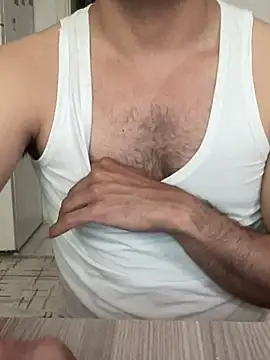 comings33 online show from April 14, 2026, 9:04 am