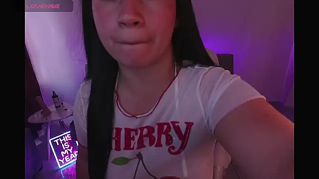 Alice smith 1t  online show from February 11, 2026, 3:06 pm