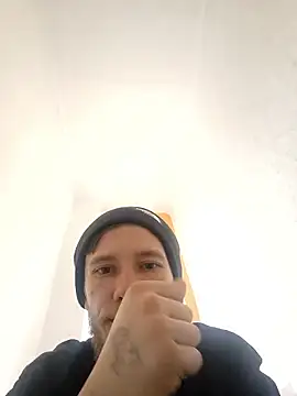 Andreas2335 online show from January 7, 2026, 9:56 am