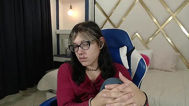 lilith ayanami online show from May 15, 2026, 11:39 am