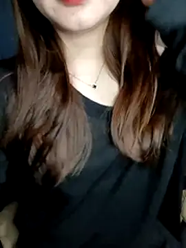 ChanChanLy online show from February 14, 2026, 3:42 pm