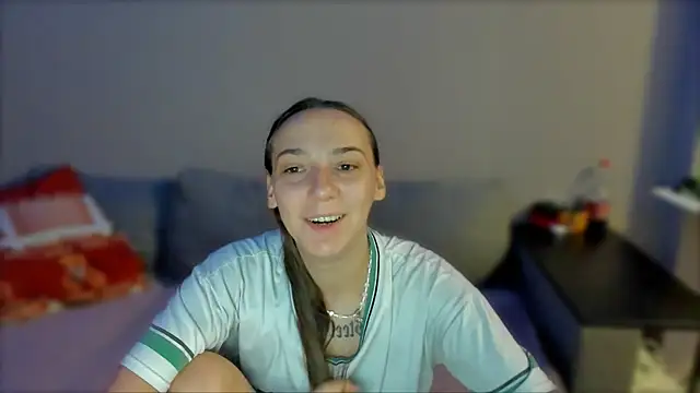 Snapshot of AnnaMized chatting on January 10, 2026, 4:47 am AnnaMized online show from January 10, 2026, 4:47 am