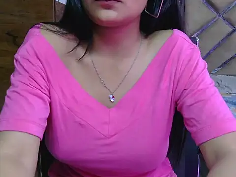 sweet riyaaa online show from May 11, 2026, 4:04 pm