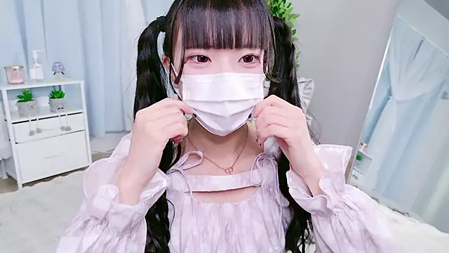 Nonn chan online show from March 16, 2026, 4:07 am