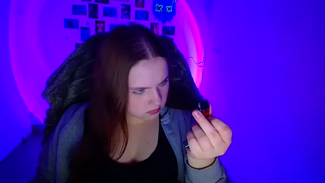 Kitty Mia Kitty online show from February 16, 2026, 6:31 am