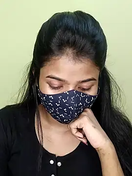 trinasa online show from April 25, 2026, 8:06 pm