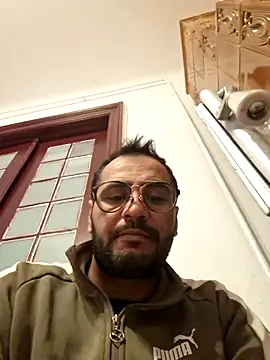 julian-112 online show from January 14, 2026, 9:52 pm