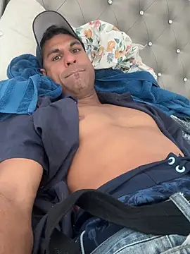 ZF-Athlete online show from February 28, 2026, 7:59 pm