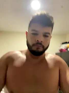 omarfer19 online show from January 6, 2026, 4:21 pm