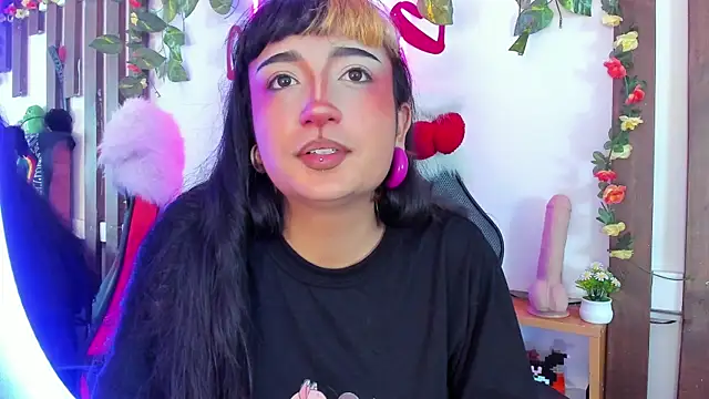 MeowMota  online show from May 17, 2026, 5:09 pm