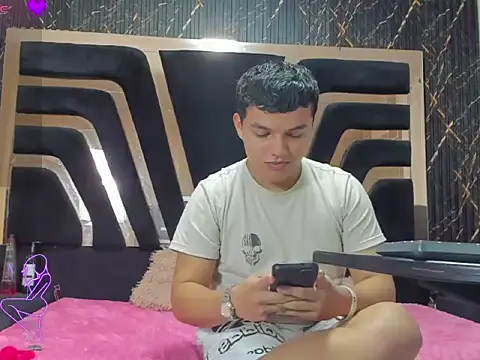 LiamPassion online show from January 13, 2026, 3:06 pm