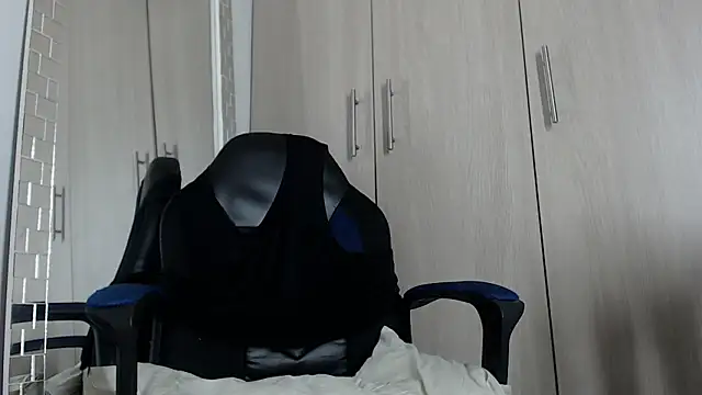 Nash fit18 online show from April 6, 2026, 9:49 pm