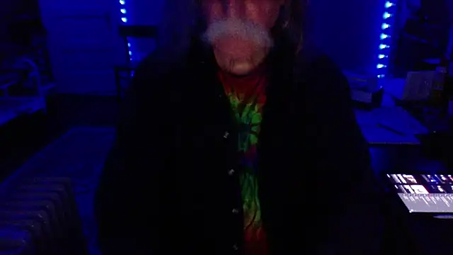 LickYourYoni online show from March 16, 2026, 4:40 am