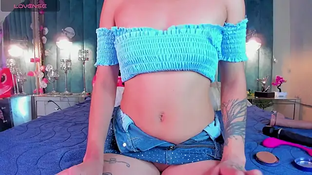 mia ellieth online show from May 25, 2026, 4:24 pm