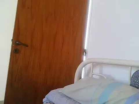 Noracherry online show from February 7, 2026, 5:38 pm