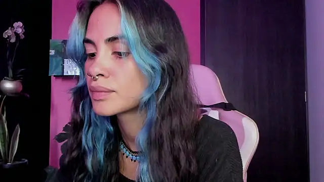 azula lillet online show from January 15, 2026, 9:40 pm