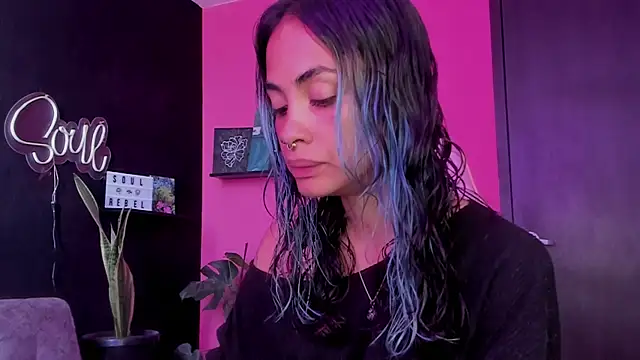 azula lillet online show from May 9, 2026, 1:38 pm
